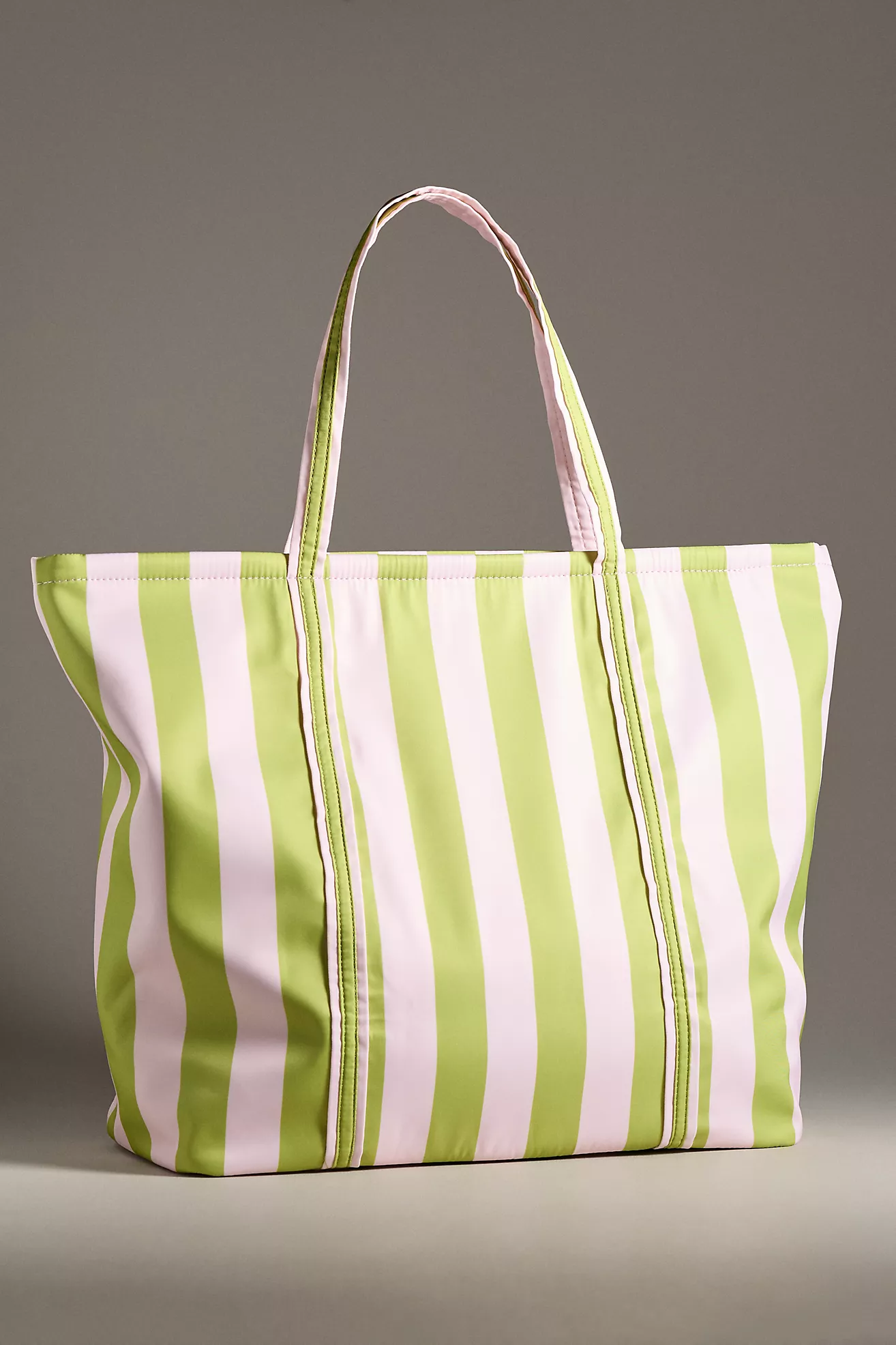 Printed Travel Tote